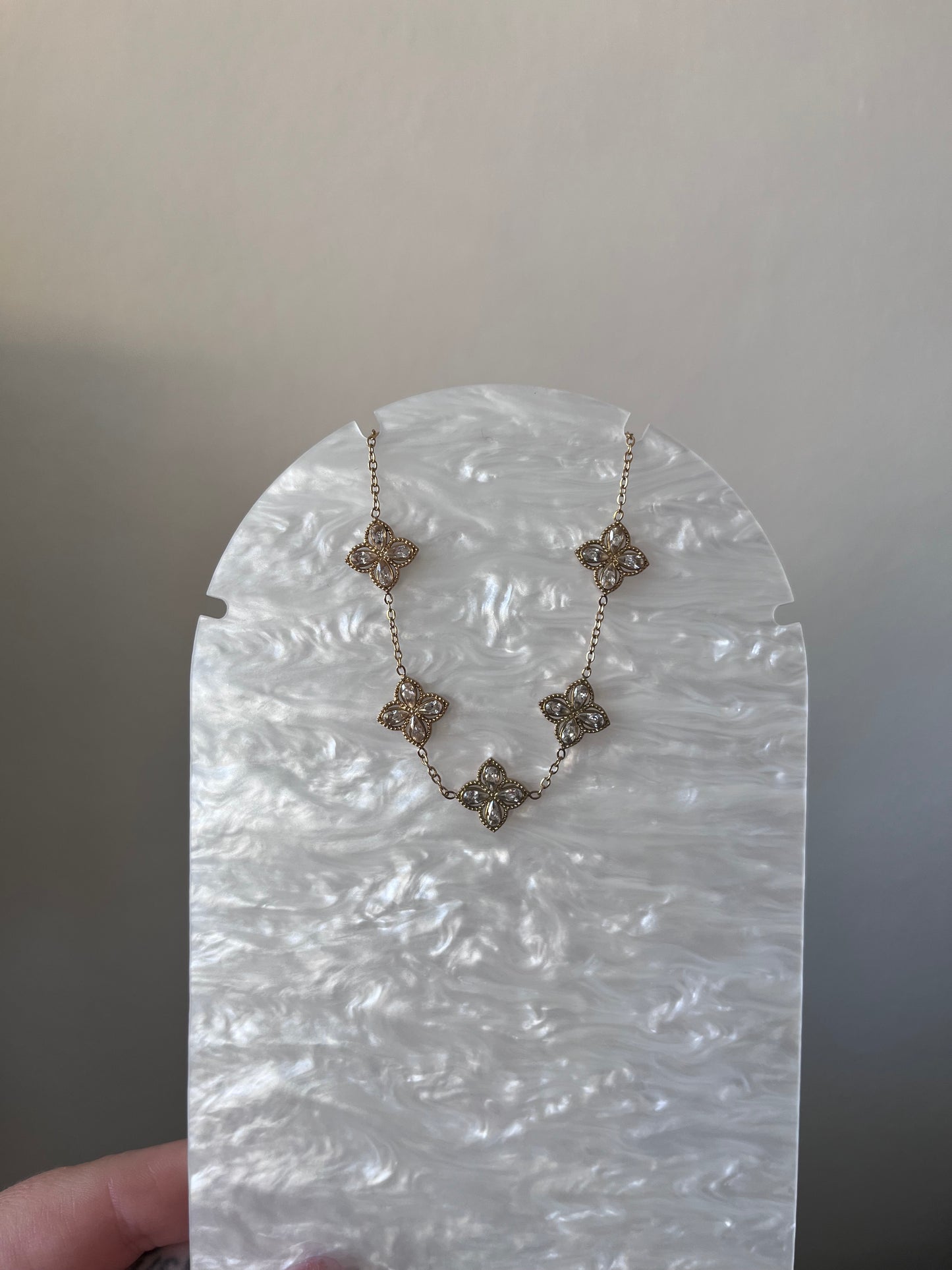 Zara Armbånd 18K guldbelagt (Nr. 065)