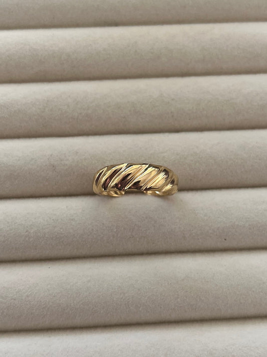 Camille Ring 18K guldbelagt (Nr. 104)